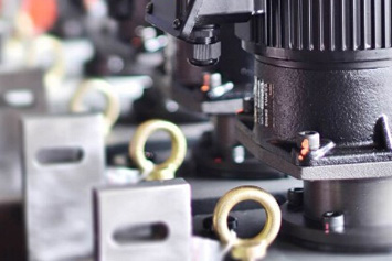 機床伺服系統有哪些常見故障及排除方法？